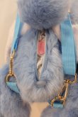 画像4: Angelic Pretty / BAG Milkyベアーぬいぐるみリュック  青 I-24-12-09-090-AP-BG-HD-ZI (4)