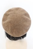 画像3: マダラニンゲン / Embroidery Beret　ベレー帽  ベージュ O-24-07-29-1031-GO-AC-YM-OS (3)