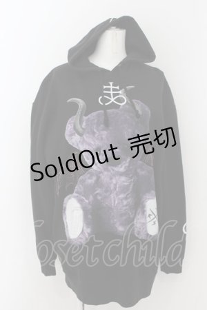 画像: TRAVAS TOKYO / Rhinestone Devil bear hoodie  ブラック O-24-08-18-030-PU-TO-IG-OS