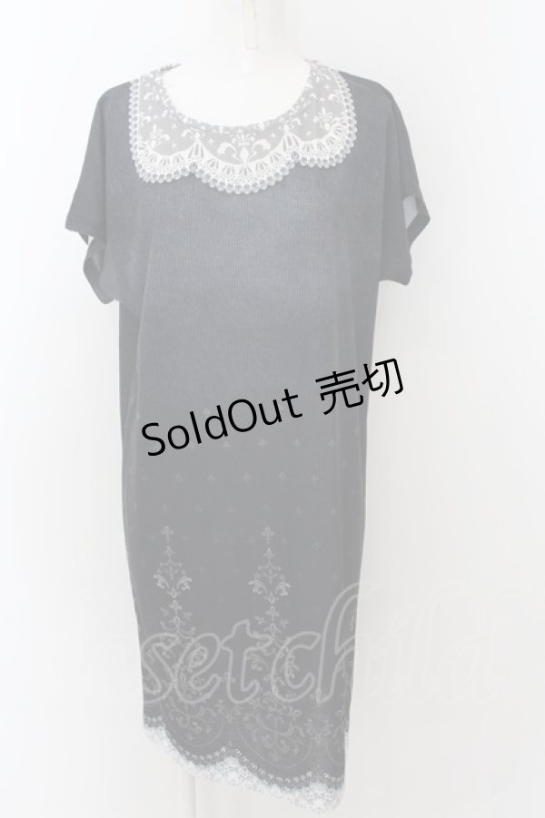 画像1: abilletage / Tシャツワンピース（white lace）  ブラック×ホワイト O-24-09-28-141-GO-OP-OW-OS (1)