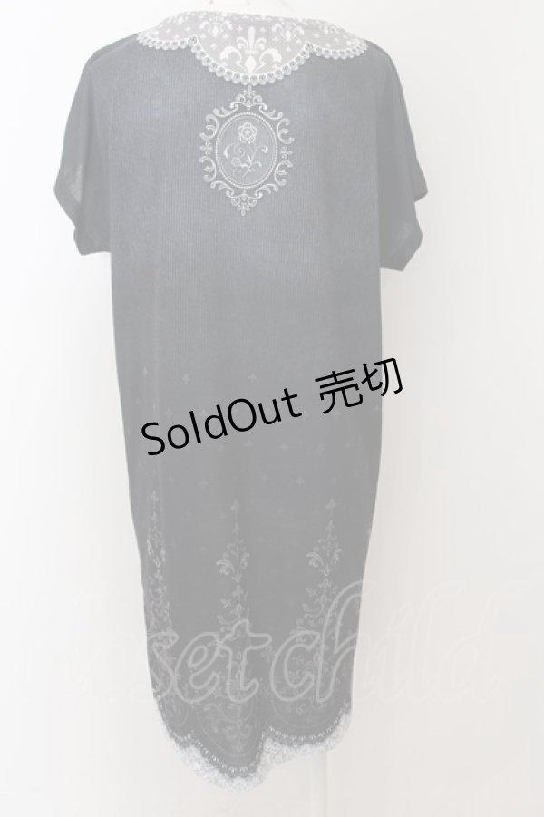 画像3: abilletage / Tシャツワンピース（white lace）  ブラック×ホワイト O-24-09-28-141-GO-OP-OW-OS (3)