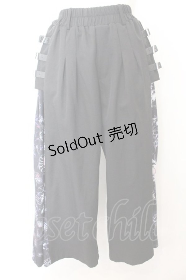 画像1: NieR Clothing / 和柄九尾SIDE BELT WIDE PANTS  ブラック×パープル O-24-11-06-004-PU-PA-IG-ZI (1)