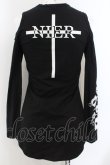 画像3: NieR Clothing / フロントレースアップオフショルカットソー  ブラック O-24-11-30-095-PU-TO-OW-OS (3)