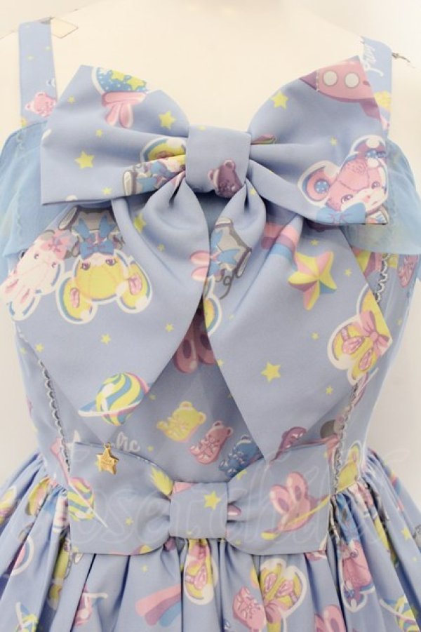 画像2: Angelic Pretty / SPACE TOYSジャンパースカート  サックス O-24-12-05-009-AP-OP-OW-OS (2)