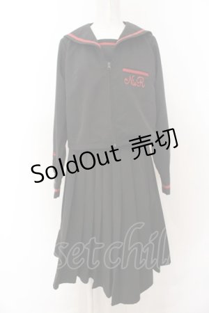 画像: NieR Clothing / セーラー服風トータルコーデセット F ブラック×レッド O-24-12-18-087-PU-OP-OW-OS