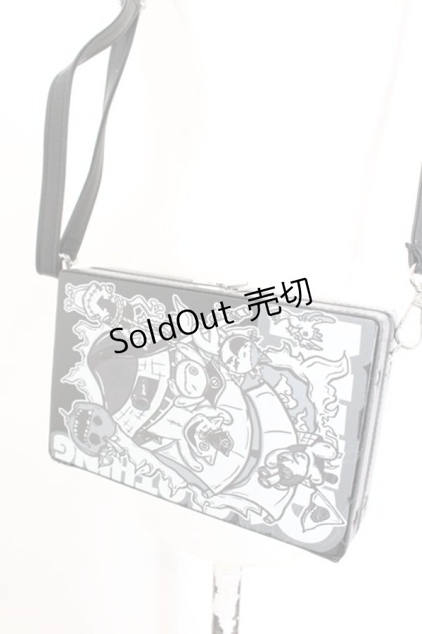 画像1: NieR Clothing / COMIC MINI SHOULDER BAG【2巻】  ブラック O-24-12-18-089-PU-BG-OW-OS (1)