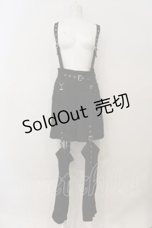 画像: Amavel / Gothic Punk Nostalgic レッグカバーショートパンツ  クロ O-25-01-16-001-CA-PA-IG-OS