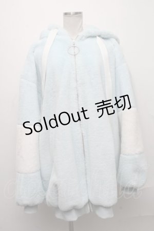 画像: TRAVAS TOKYO / Drip Logo Faux Fur Hoodie  白ｘサックス S-24-12-29-045-PU-TO-HR-ZS