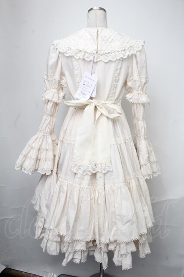 画像2: Angelic Pretty / プーぺ ドゥ レーヴDress Set〜私の憧れのお人形〜  アイボリー S-25-01-19-062-AP-OP-AS-ZS (2)