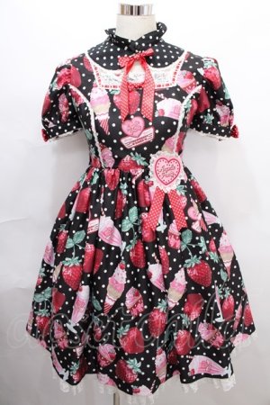 画像: Angelic Pretty / Fresh Strawberry Dinerワンピース  黒 Y-24-08-10-127-AP-OP-SZ-ZY