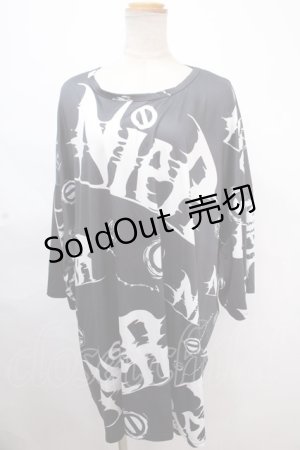 画像: NieR Clothing / 総柄BIGプルオーバー  黒×白 Y-24-11-18-114-PU-TO-SZ-ZY