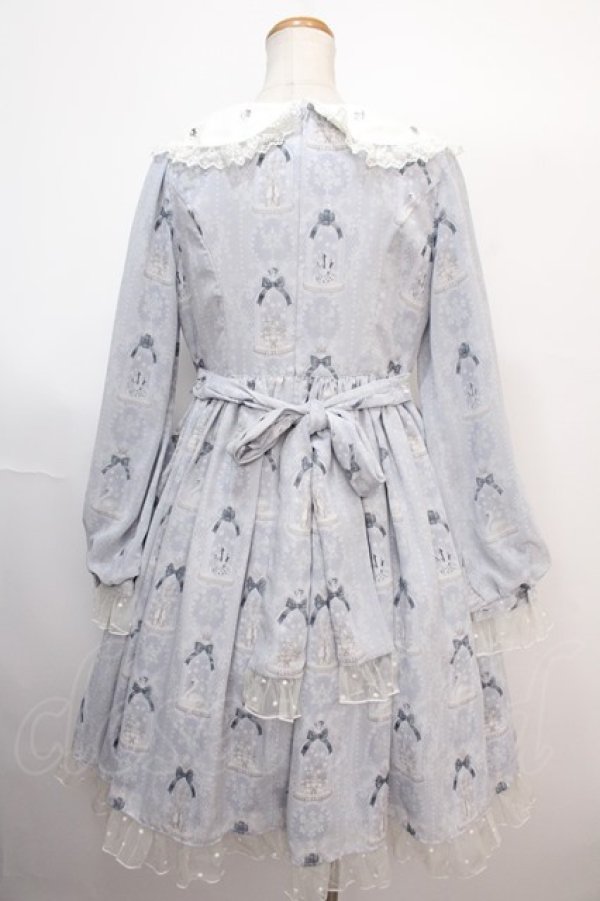 画像2: Angelic Pretty / 雪のガラスドームワンピース  グレー Y-25-02-03-069-AP-OP-SZ-ZY (2)