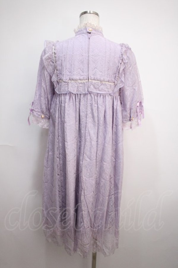 画像2: Angelic Pretty / アンティークドールワンピース  ラベンダー Y-25-02-27-097-AP-OP-SZ-ZY (2)