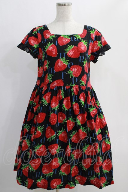 Jane Marple / Strawberry Meets Logoのミニワンピース M ブラック  H-24-12-25-019-JM-OP-KB-ZH - closet child オンラインショップ